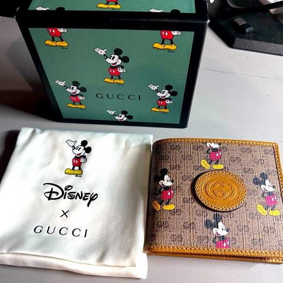 Gucci Other - Disney X Gucci 2020 Limited Edition Mickey Mouse Print Wallet
